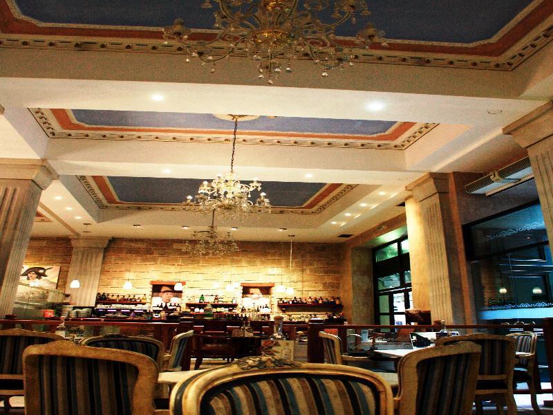 Byzantino Hotel Patras Zewnętrze zdjęcie